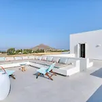 Lampsi - Spacious & Modern Isterni (Paros)