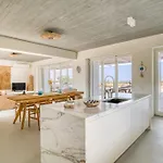 Lampsi - Spacious & Modern Villa Isterni (Paros)