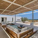 Lampsi - Spacious & Modern Villa *