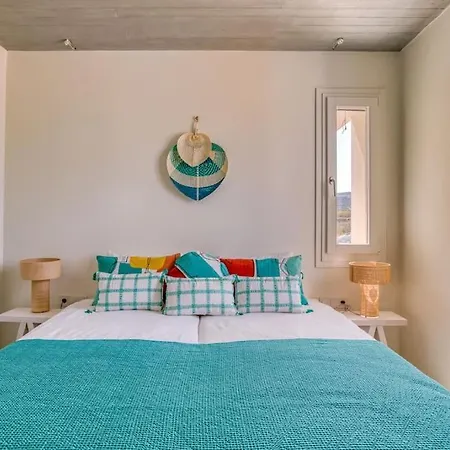 Willa Lampsi - Spacious & Modern Isterni (Paros)