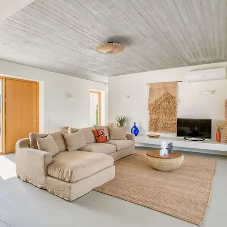 Lampsi - Spacious & Modern Willa *