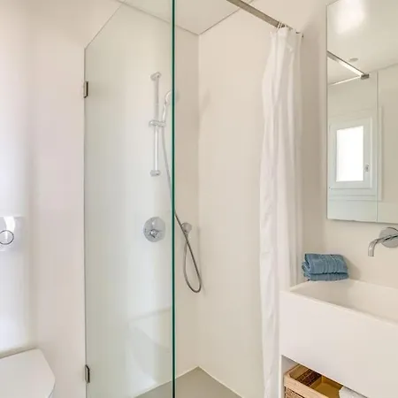 Lampsi - Spacious & Modern Willa *