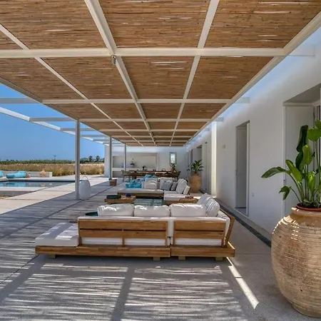 Villa Lampsi - Spacious & Modern Isterni (Paros)