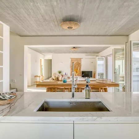 Willa Lampsi - Spacious & Modern