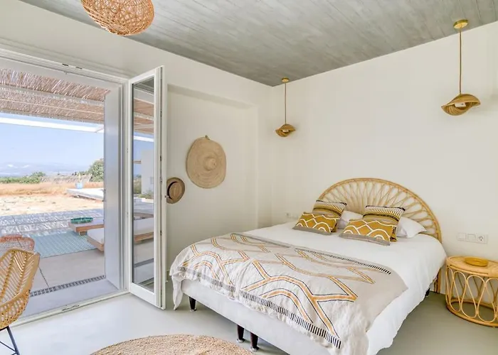 Lampsi - Spacious & Modern