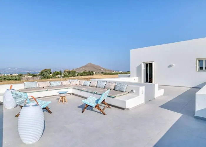 Lampsi - Spacious & Modern Isterni (Paros)