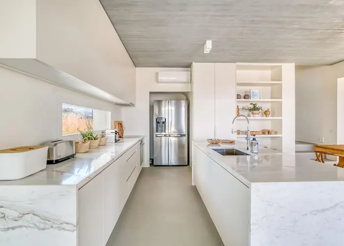 Villa Lampsi - Spacious & Modern Isterni (Paros)